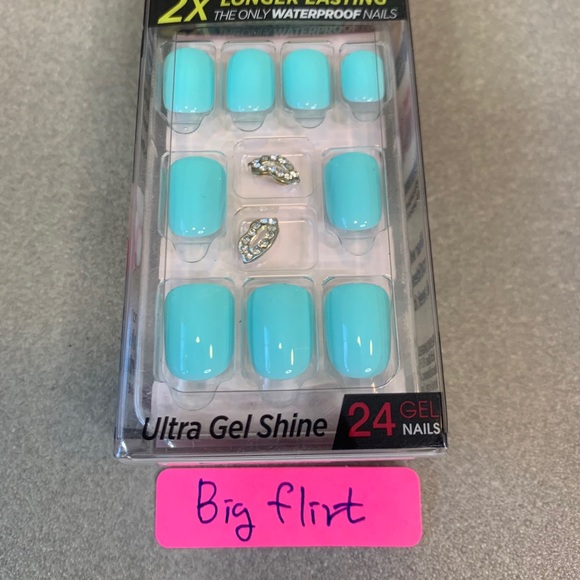 imPRESS 24 Press-On Ultra Gel Shine Nails W/Charm - Picture 2 of 5